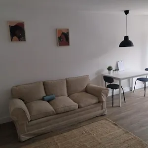 https://estudio-cerca-de-la-playa-y-frente-al-metro.basquecountryhotels.org